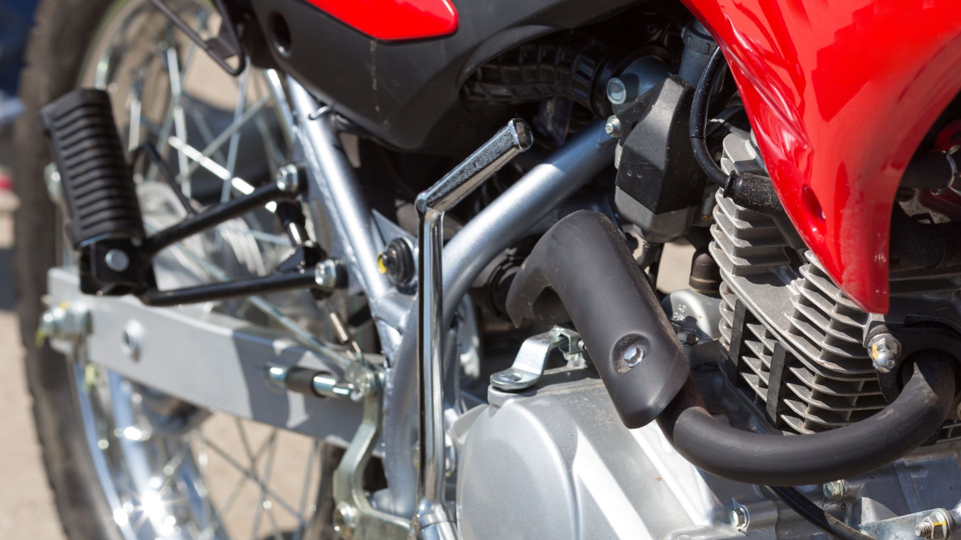 機車汽油幫浦】故障前兆、維修價錢、是什麼？技師教你聽聲辨位與預防- 重機狗