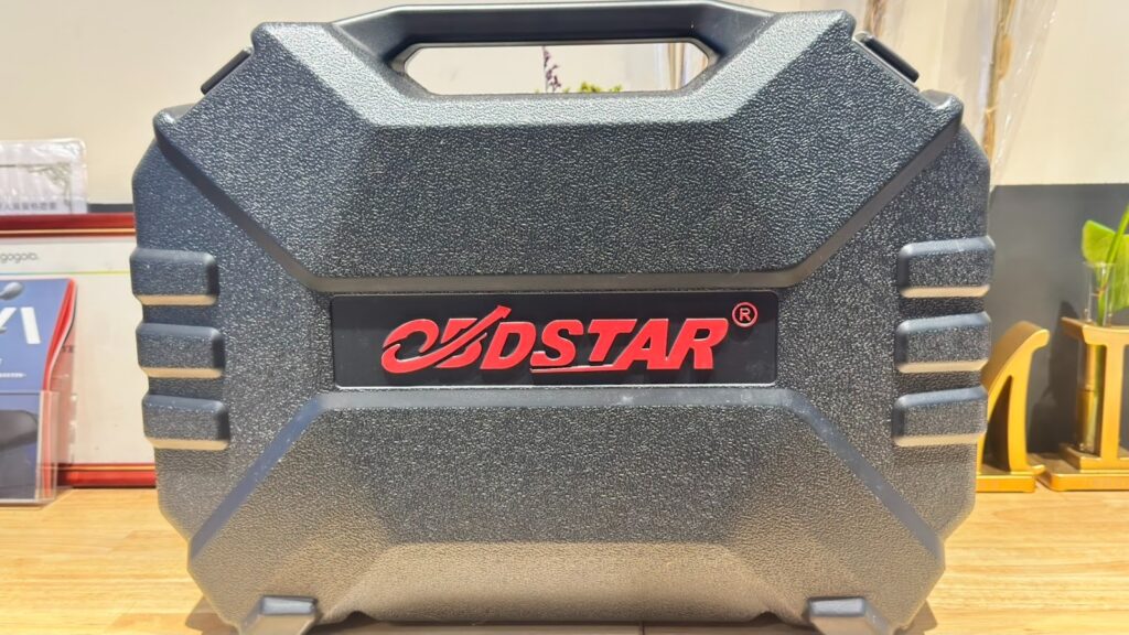 OBDSTAR 帥氣硬殼外箱